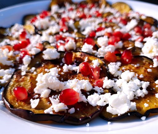 Auberginesalade met granaatappel