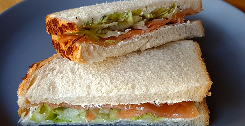 Sandwich gerookte zalm