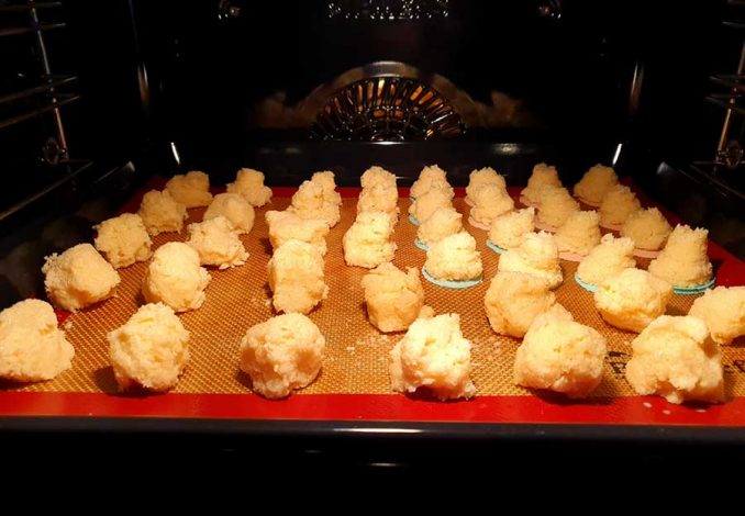 Kokosrotsjes in de oven