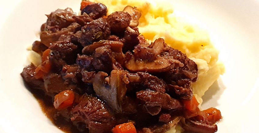 boeuf bourguignon met aardappelpuree